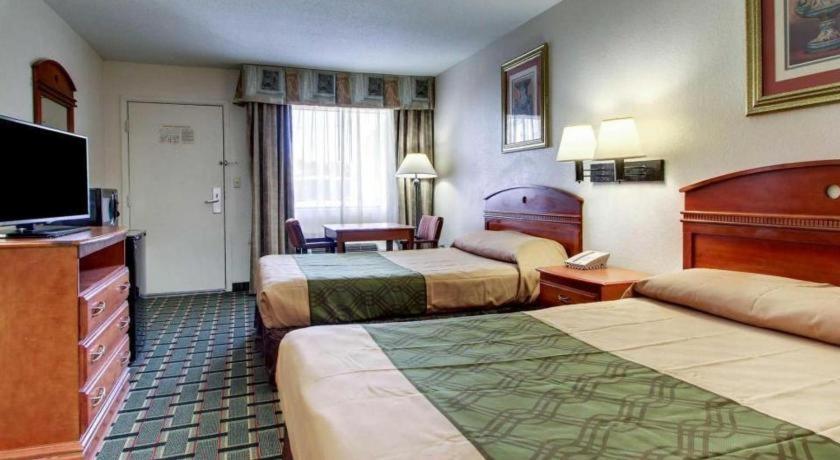 Econo Lodge Meridian Esterno foto